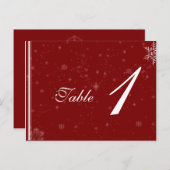 Weiße Schneeflocken auf Cranberry Wedding Tischnum Postkarte (Vorne/Hinten)