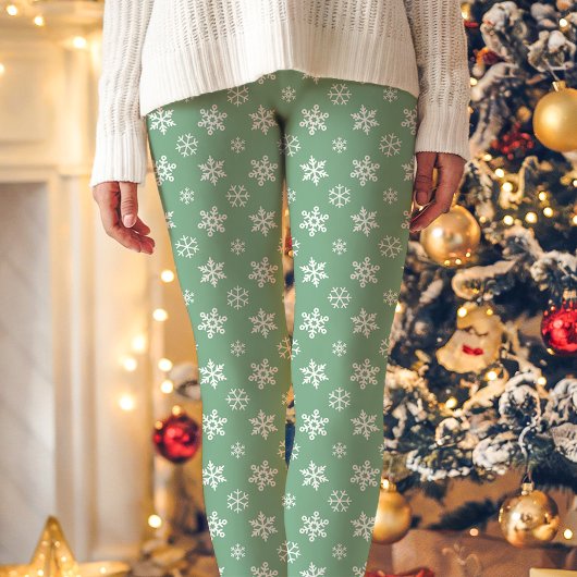 Weiße Schneeflocken auf Niedlichen grünen Weihnach Leggings