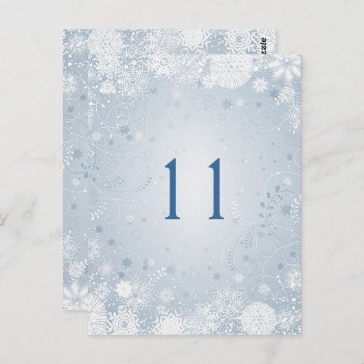 Weiße Schneeflocken auf silberblauer Tischnummer (Vorne/Hinten)