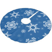 Weiße Schneeflocken Blauer Baumrock Polyester Weihnachtsbaumdecke (Schrägansicht)