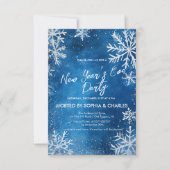Weiße Schneeflocken Blaues Silvesterfest-Party Einladung (Vorderseite)