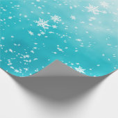 Weiße Schneeflocken Fallende Winter Türkis Ombre Geschenkpapier (Ecke)