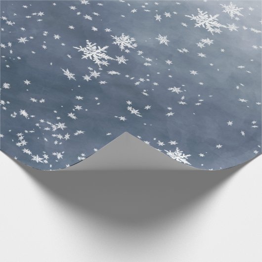 Weiße Schneeflocken Fallender Winternachts-Himmel Geschenkpapier (Ecke)