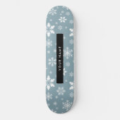 Weiße Schneeflocken, Grau, Ihr Name, Personalisier Skateboard (Vorderseite)