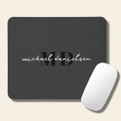 Weiße Schrift Anfangsmonogramm und Schwarz-Minimal Mousepad