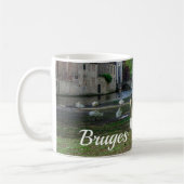 Weiße Schwäne in Brügge Kaffeetasse (Links)
