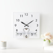 Weiße Schwäne in Liebe Quadratische Wanduhr (Zuhause)
