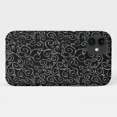Weiße Scrollbahnen auf schwarz Case-Mate iPhone Hülle (Rückseite (Horizontal))