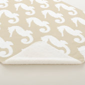 Weiße Seepferde und Taupe Sherpadecke (3/4)