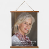 Weiße Skriptüberlagerung für das Foto eines elegan Wandteppich Mit Holzrahmen (Vorderseite)