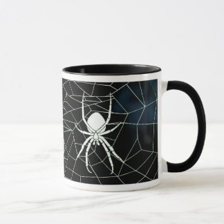 Weiße Spinne im Netz, Webbing Tasse
