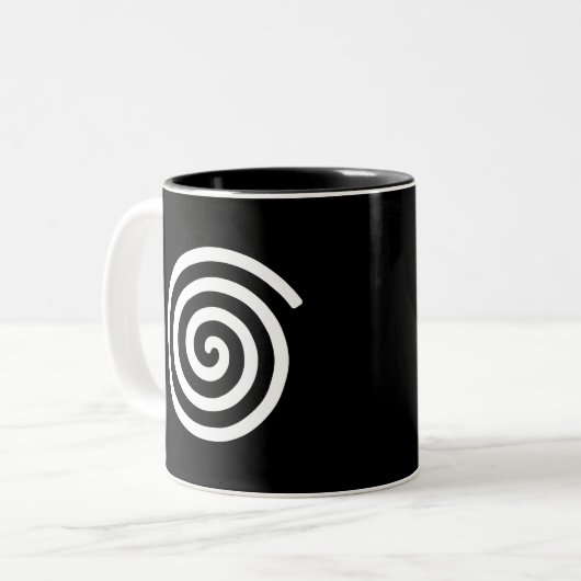 Weiße Spirale auf schwarz Zweifarbige Tasse (Vorderseite Links)