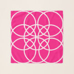 Weiße Spiralkreise auf rosa Schal<br><div class="desc">Elegante weiße Spiralkreise auf einem hellen rosa Hintergrund. Kunden können die Farbe des rosa Hintergrunds ändern! von celeste@khoncepts.com</div>