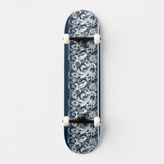 Weiße Spitze 2 Skateboard (Vorderseite)
