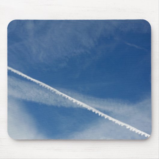weiße Spitze am Himmel Mousepad (Vorne)
