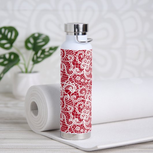 Weiße Spitze auf rot Trinkflasche (Yoga)