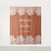 Weiße Spitze auf Terracotta Hochzeit Hintergrund Wandteppich (Vorderseite)