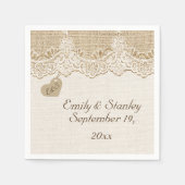 Weiße Spitze & Herz auf Burlap rustikale Hochzeit Serviette (Vorderseite)