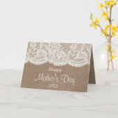 Weiße Spitzen am rustikalen Burlap Happy Mother Da Karte (Gelbe Blume)