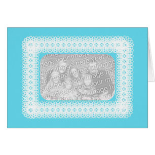 Weiße Spitzen auf blauer Fotokarte