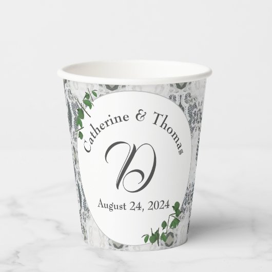 Weiße Spitzen- und Rose-Blätter Pappbecher (Vorderseite)