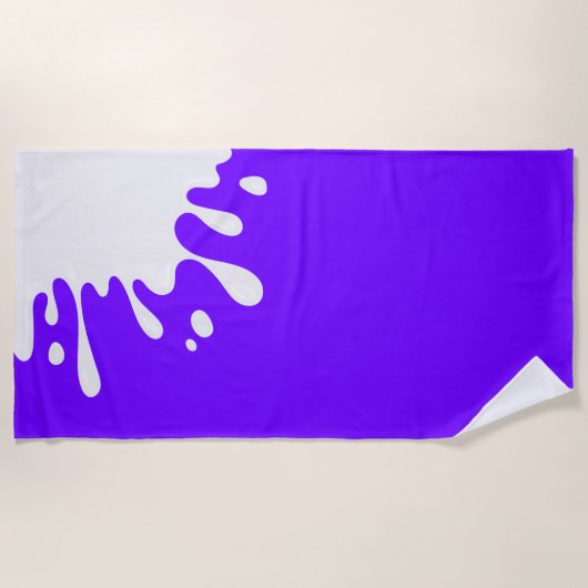 Weiße Splitter auf Elektrische Indizien Strandtuch (Vorderseite)