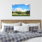 Weiße Stadt Ostuni mit Olivenbäumen, Puglia Leinwa Leinwanddruck (Insitu (Schlafzimmer))