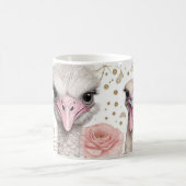 Weiße Strauße mit floraler Eleganz Kaffeetasse (Mittel)