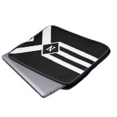 Weiße Streifen und Kronen auf Schwarz mit Monogram Laptopschutzhülle (Vorne Knopf)