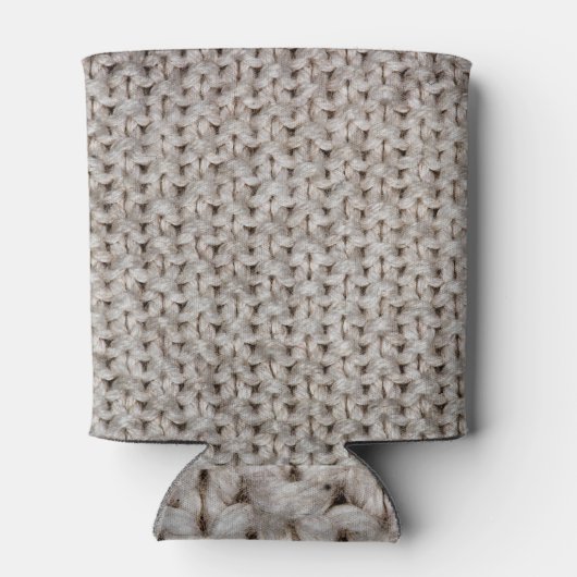 Weiße Strickwolle: gemütliche Textur. Dosenkühler (Rückseite)