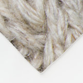 Weiße Strickwolle, texturierter Hintergrund Fleecedecke (Ecke)