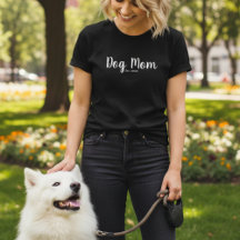 Weiße T-Shirt mit Schriftzug 'Dog Mom' Established