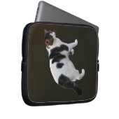 Weiße Tablette mit dunklen Pflastern Laptopschutzhülle (Vorne Rechts)