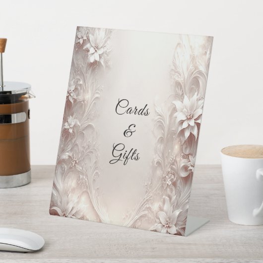 Weiße Tablettenschilder für Elfenbein Sockelschild (In SItu)