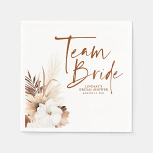 Weiße Terrakotta-Blumen Brautdusche Team Braut Serviette