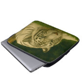 Weiße Tiger-Ruhen im Wald-Schatten Laptopschutzhülle (Vorne Knopf)