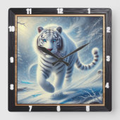 Weiße Tiger-Schneeszene Quadratische Wanduhr (Vorderseite)