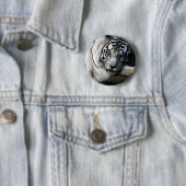 Weiße Tiger-Starren Button (Beispiel)