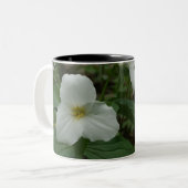 Weiße Trillium-Kaffee-Tasse Zweifarbige Tasse (Vorderseite Links)