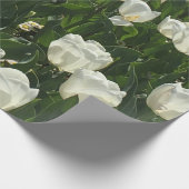 Weiße Tulpen für eine empfindliche Blume Geschenkpapier (Ecke)