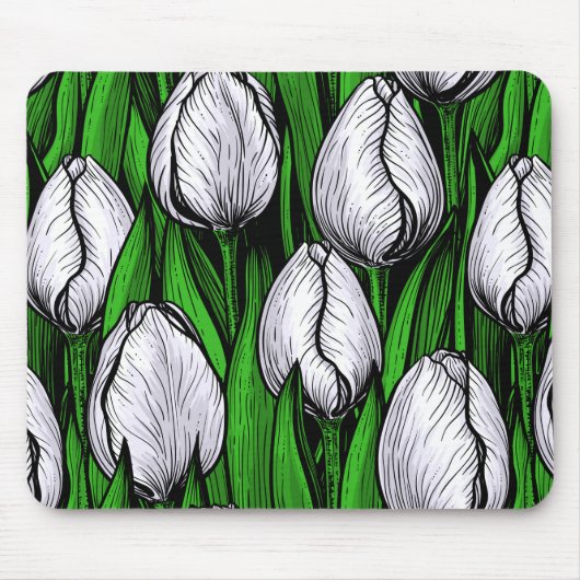 Weiße Tulpen mit grünen Blätter Mousepad (Vorne)