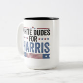 Weiße Typ für Harris Unterstützung Präsident Kamal Zweifarbige Tasse (Vorderseite Links)