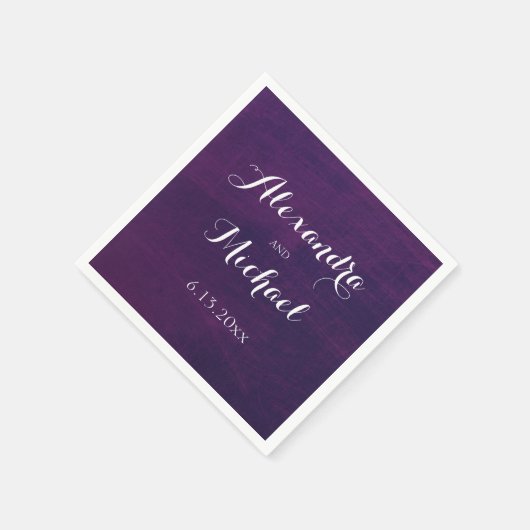 Weiße Typografie auf Lila Hochzeit Serviette (Ecke)