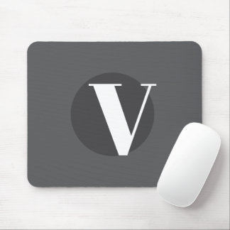 Weiße Typografie-Brauch, Initialgrau Mousepad