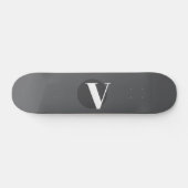 Weiße Typografie-Brauch, Initialgrau Skateboard (Horizontal)