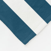Weiße und blaue Streifen und Anker für Wasserfahrz Fleecedecke (Ecke)