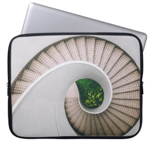 WEISSE UND BROWNE KONKRETE SPIRALSTÄTTEN LAPTOPSCHUTZHÜLLE