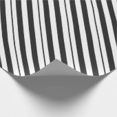 Weiße und dunkelgraue Candy Cane Diagonal Streifen Geschenkpapier (Ecke)