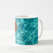 Weiße und farbenfrohe Beachball Kaffeetasse (VorderseiteRechts)