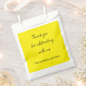 weiße und gelbe Gefälligkeitstasche  Geschenktütchen (Ausgeschnitten)